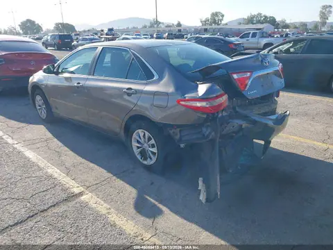 2017 Toyota CAMRY LE VIN 4T1BF1FK2HU789273 фото 3