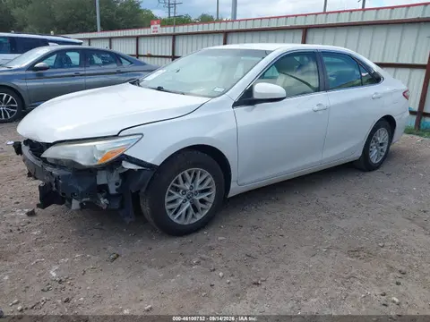 2017 Toyota CAMRY LE VIN 4T1BF1FK3HU356125 фото 2