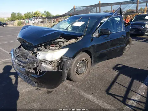 2017 Toyota CAMRY LE VIN 4T1BF1FK7HU312886 фото 2