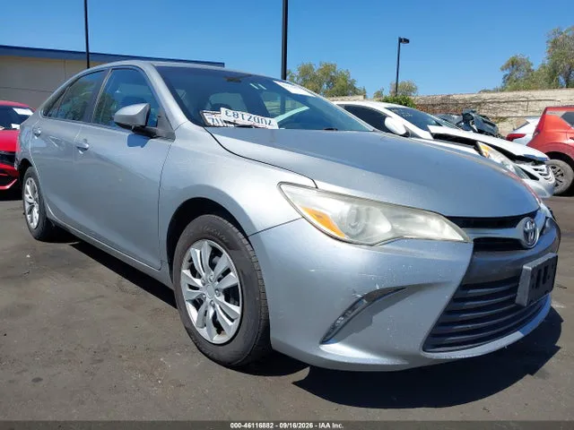2017 Toyota CAMRY LE VIN 4T1BF1FK9HU285965 фото 1