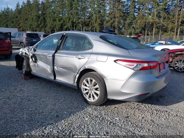 JTNB11HK1J3036549 — 2018 Toyota Camry LE, фото 3 с аукциона IAAI 30.09.2026, Левый бок