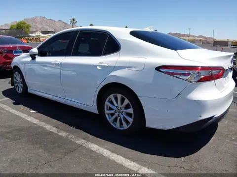2019 Toyota CAMRY LE VIN 4T1B11HK4KU744354 фото 3