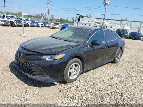 2020 Toyota CAMRY LE VIN 4T1C31AK3LU519966 фото 2