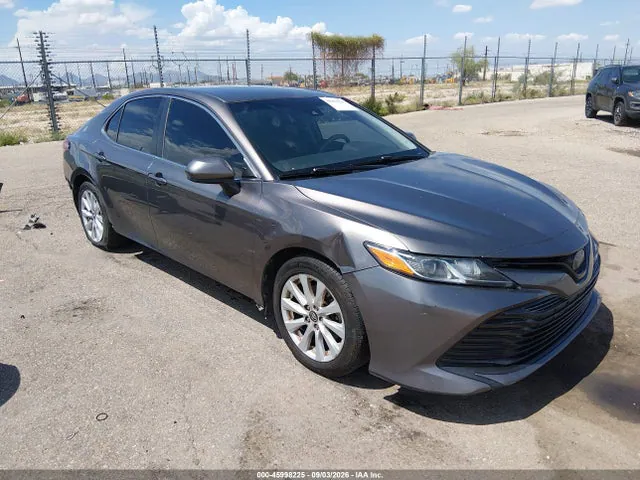 2020 Toyota CAMRY LE VIN 4T1C11AK2LU917529 фото 1