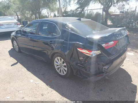 2020 Toyota CAMRY LE VIN 4T1C11AK1LU943071 фото 3