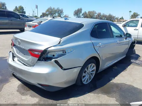2021 Toyota CAMRY LE VIN 4T1C11AKXMU471177 фото 4