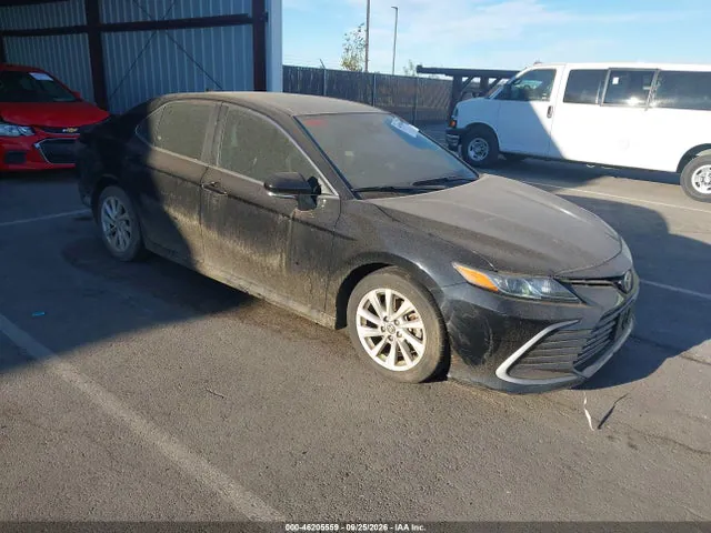 2021 Toyota CAMRY LE VIN 4T1R11AK6MU485958 фото 1