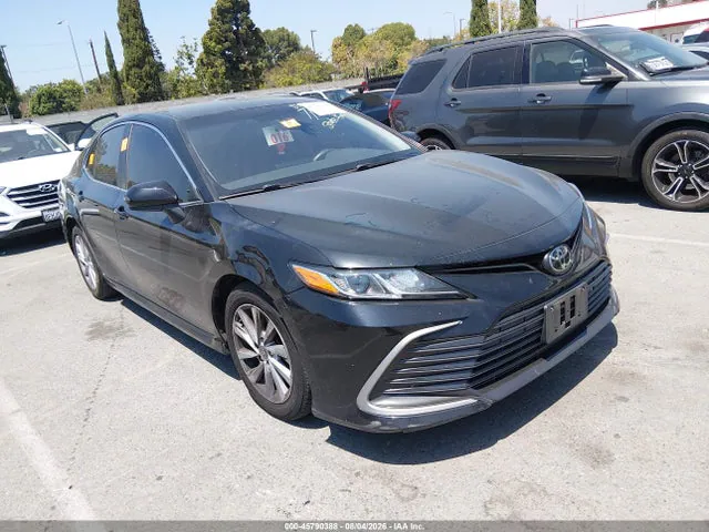 2022 Toyota CAMRY LE VIN 4T1C11AK5NU641978 фото 1