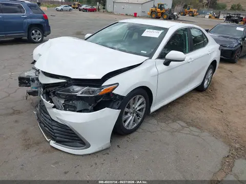 2023 Toyota CAMRY LE VIN 4T1C11AK6PU735922 фото 2