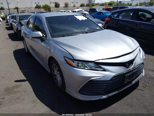 2023 Toyota CAMRY LE VIN 4T1C11AK2PU781604 фото 1