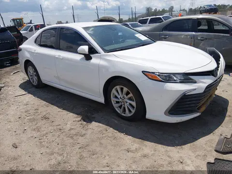 4T1C11AK5RU222776 — 2024 Toyota Camry LE, Передняя часть (Front End), фото до ремонта