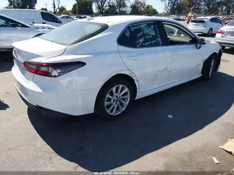 2024 Toyota CAMRY LE VIN 4T1C11AK2RU212853 фото 4
