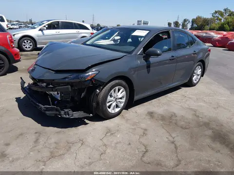 2026 Toyota CAMRY LE VIN 4T1DAACK3TU734979 фото 2