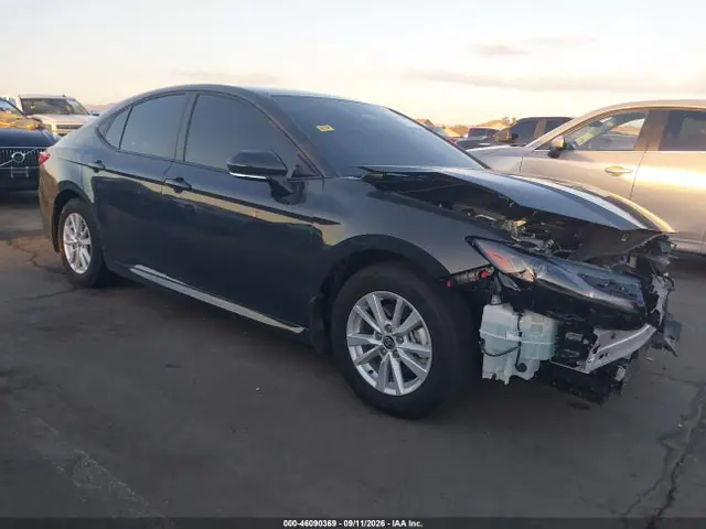4T1DAACK4TU736241 — 2026 Toyota Camry LE, Передняя часть (Front End), фото до ремонта