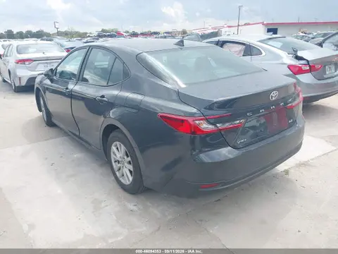 2026 Toyota CAMRY LE VIN 4T1DAACKXTU267527 фото 3