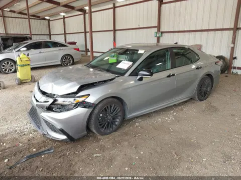 2022 Toyota Camry Se Nightshade Edition VIN 4T1G11AK5NU499603 фото 2