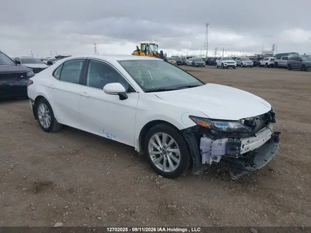 4T1G11AK9MU593529 — 2021 Toyota Camry SE/SE Night Shade, Передняя часть (Front), фото до ремонта