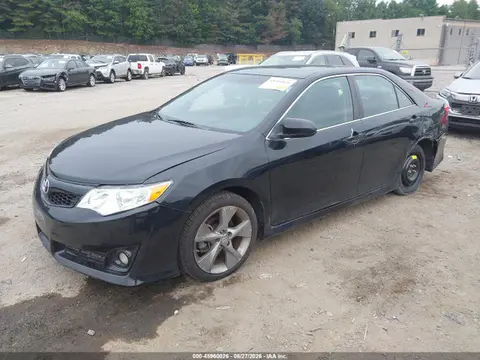 2014 Toyota Camry Se Sport VIN 4T1BF1FK1EU766899 фото 2
