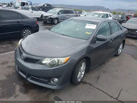 2014 Toyota CAMRY SE VIN 4T1BF1FK0EU461233 фото 2