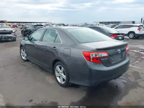 2014 Toyota CAMRY SE VIN 4T1BF1FK0EU461233 фото 3