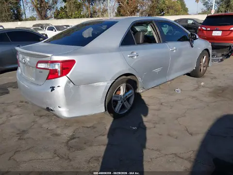 2014 Toyota CAMRY SE VIN 4T1BF1FK8EU824328 фото 4