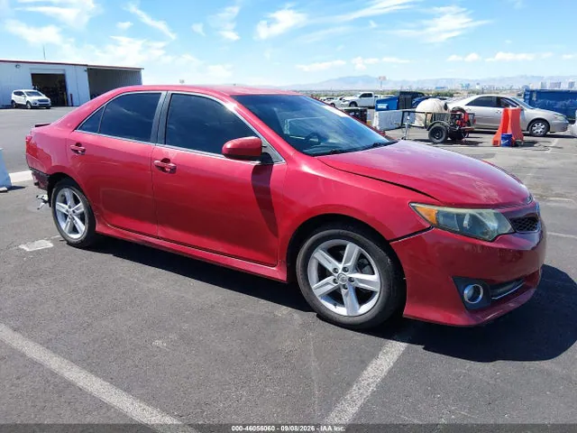 2014 Toyota CAMRY SE VIN 4T1BF1FK3EU751241 фото 1