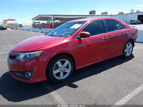 2014 Toyota CAMRY SE VIN 4T1BF1FK3EU751241 фото 2