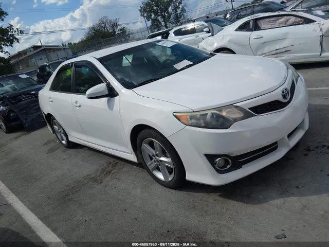 2014 Toyota CAMRY SE VIN 4T1BF1FK6EU305794 фото 1