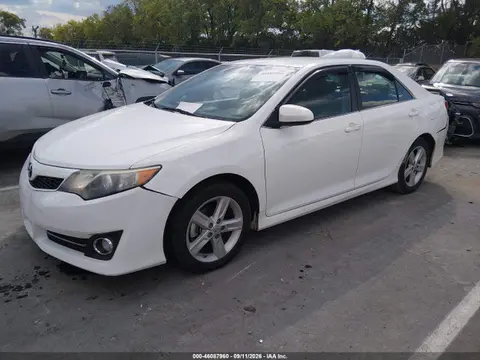 2014 Toyota CAMRY SE VIN 4T1BF1FK6EU305794 фото 2