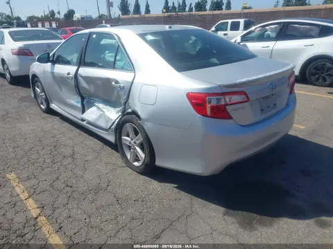 2014 Toyota CAMRY SE VIN 4T1BF1FKXEU784821 фото 3