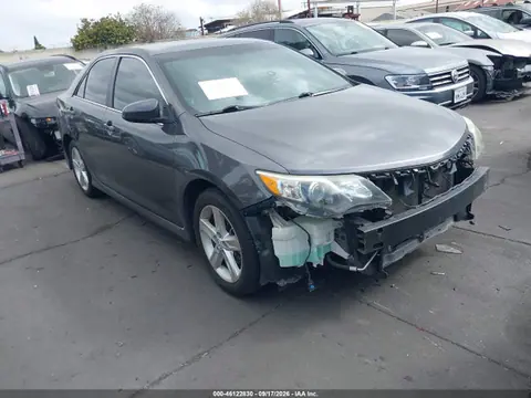 2014 Toyota CAMRY SE VIN 4T1BF1FKXEU338930 фото 1
