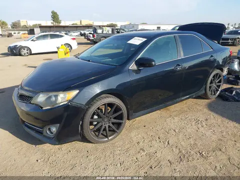 2014 Toyota CAMRY SE VIN 4T1BF1FKXEU320623 фото 2