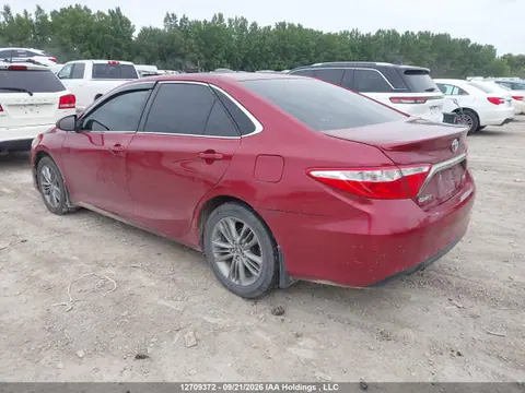 2015 Toyota CAMRY SE VIN 4T1BF1FK4FU915050 фото 3