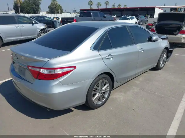 4T1BF1FKXFU034501 — 2015 Toyota Camry SE, фото 4 с аукциона IAAI 29.09.2026, Передняя часть