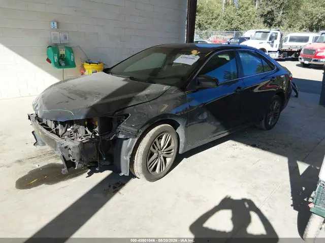 4T1BF1FK5FU917387 — 2015 Toyota Camry SE, фото 2 с аукциона IAAI 14.10.2026, Передняя часть
