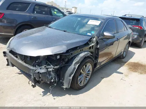 2015 Toyota CAMRY SE VIN 4T1BF1FK6FU113339 фото 2