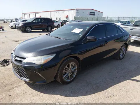 2015 Toyota CAMRY SE VIN 4T1BF1FK1FU099611 фото 2
