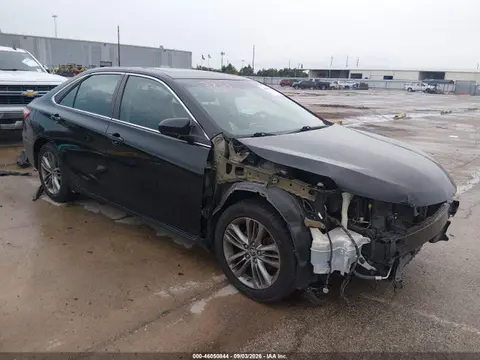 4T1BF1FK4FU109595 — 2015 Toyota Camry SE, Передняя часть (Front End), фото до ремонта