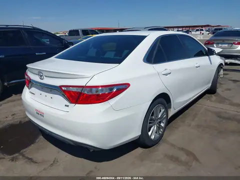 2015 Toyota CAMRY SE VIN 4T1BF1FK2FU041426 фото 4