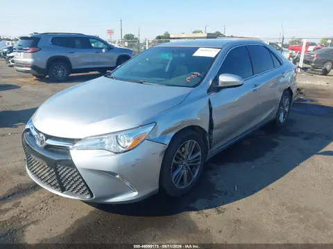 2015 Toyota CAMRY SE VIN 4T1BF1FK9FU994392 фото 2