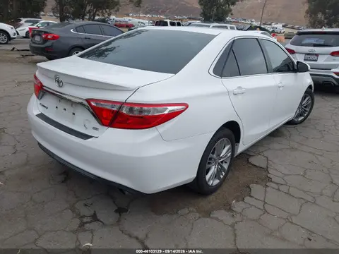 2015 Toyota CAMRY SE VIN 4T1BF1FK1FU105875 фото 4
