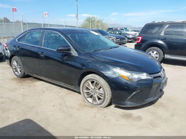 4T1BF1FK3GU577089 — 2016 Toyota Camry SE, Передняя часть слева (Left Front), фото до ремонта