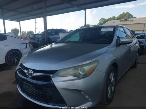 2016 Toyota CAMRY SE VIN 4T1BF1FK1GU528960 фото 2