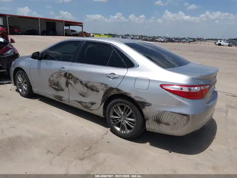 2016 Toyota CAMRY SE VIN 4T1BF1FK3GU552421 фото 3