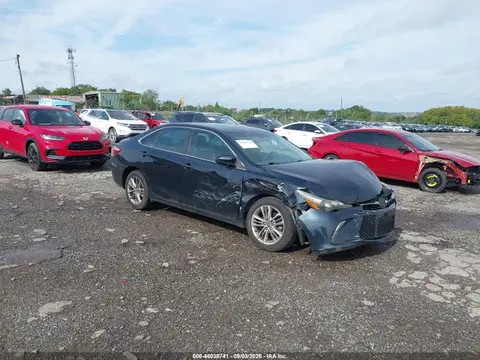 4T1BF1FK8GU525831 — 2016 Toyota Camry SE, Правый бок (Right Side), фото до ремонта