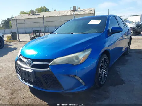 2016 Toyota CAMRY SE VIN 4T1BF1FK2GU503176 фото 2