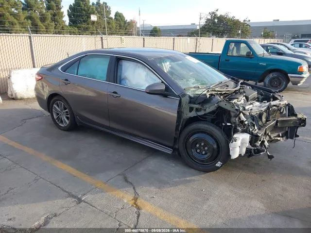 2016 Toyota CAMRY SE VIN 4T1BF1FK2GU609689 фото 1