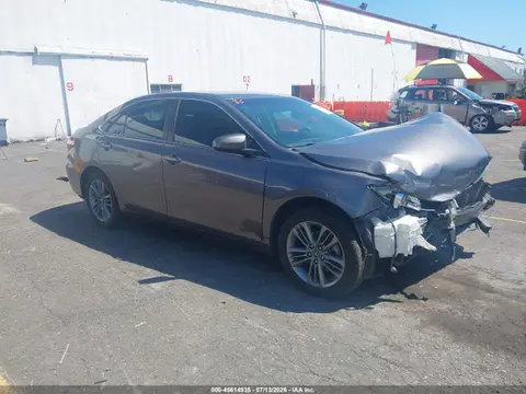 4T1BF1FK6HU672568 — 2017 Toyota Camry SE, Передняя часть (Front End), фото до ремонта