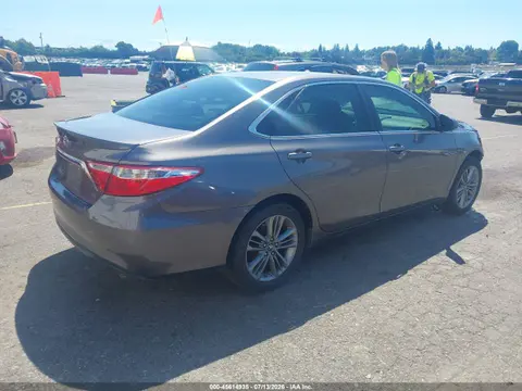 2017 Toyota CAMRY SE VIN 4T1BF1FK6HU672568 фото 4