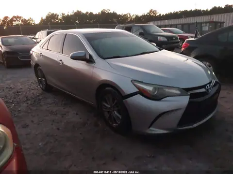 4T1BF1FK6HU646116 — 2017 Toyota Camry SE, Естественный износ (Normal Wear & Tear), фото до ремонта